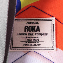 Cargar image en el visor de la galeria, ROKA LONDON - Willesden B Sustainable Crossbody - Edició Limitada
